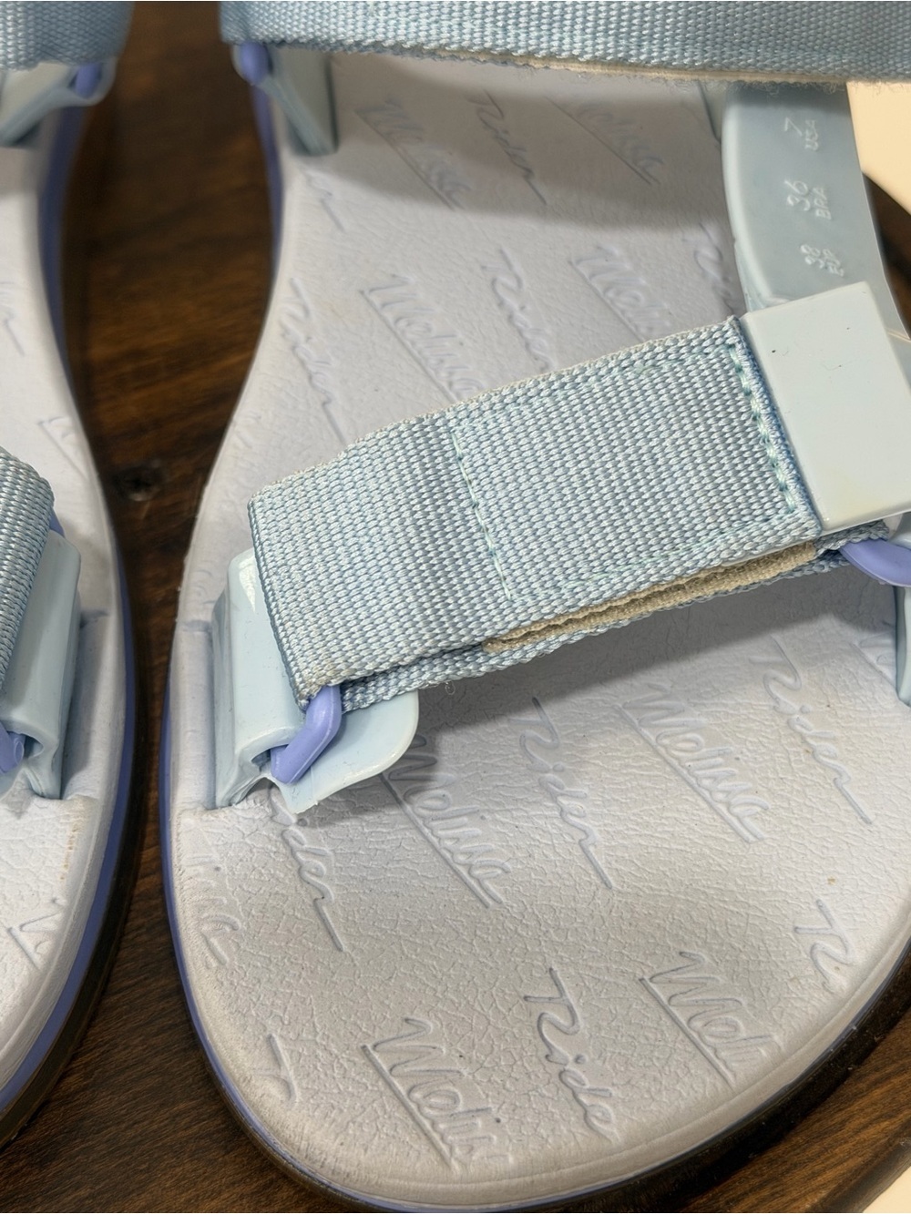 Melissa x Rider Papete Strappy Sandals Light Blue Yellow Size 7 Bubblegum Scent! - Picture 2 of 11